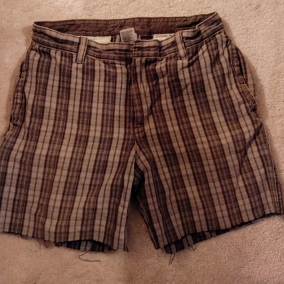The North Face~Upcycled Brown Plaid Flat Front Shorts - Picture 1 of 12